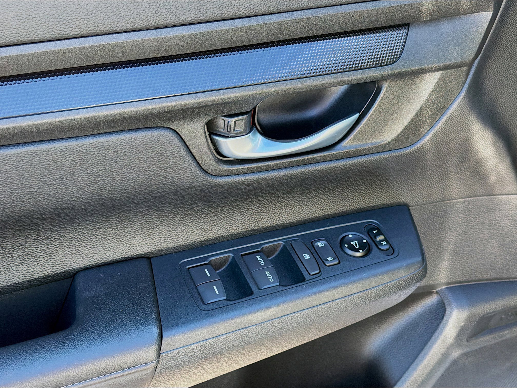 Used 2026 Honda CR-V EX image 22