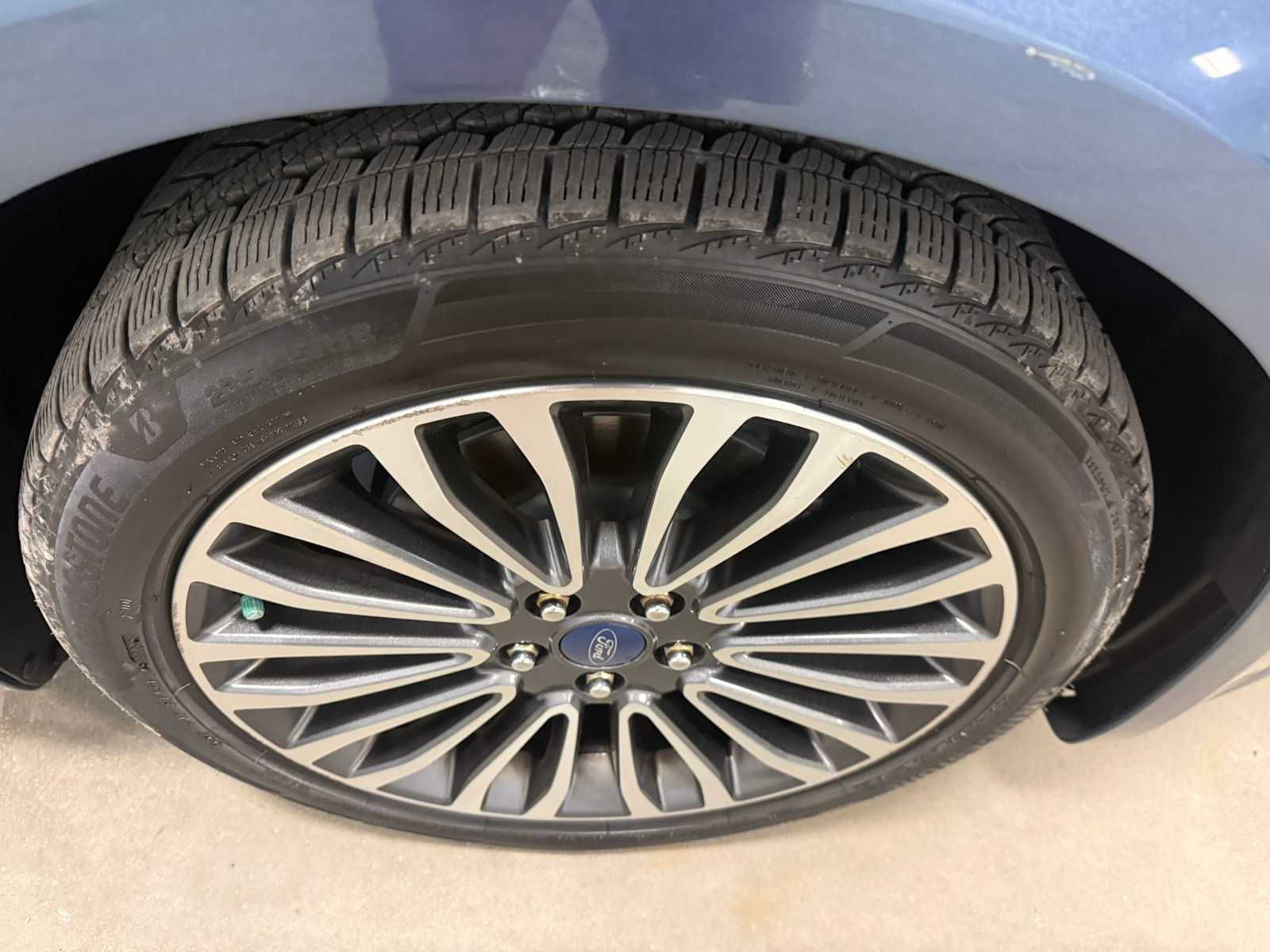 Used 2018 Ford Fusion SE w/ Fusion SE Technology Package FWD image 12