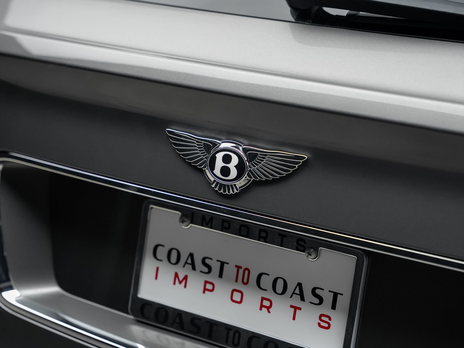 Used 2018 Bentley Bentayga AWD/4WD image 14