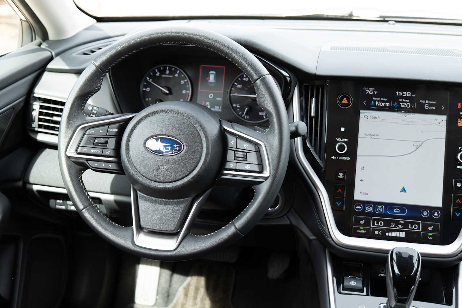 Used 2025 Subaru Outback Premium image 27