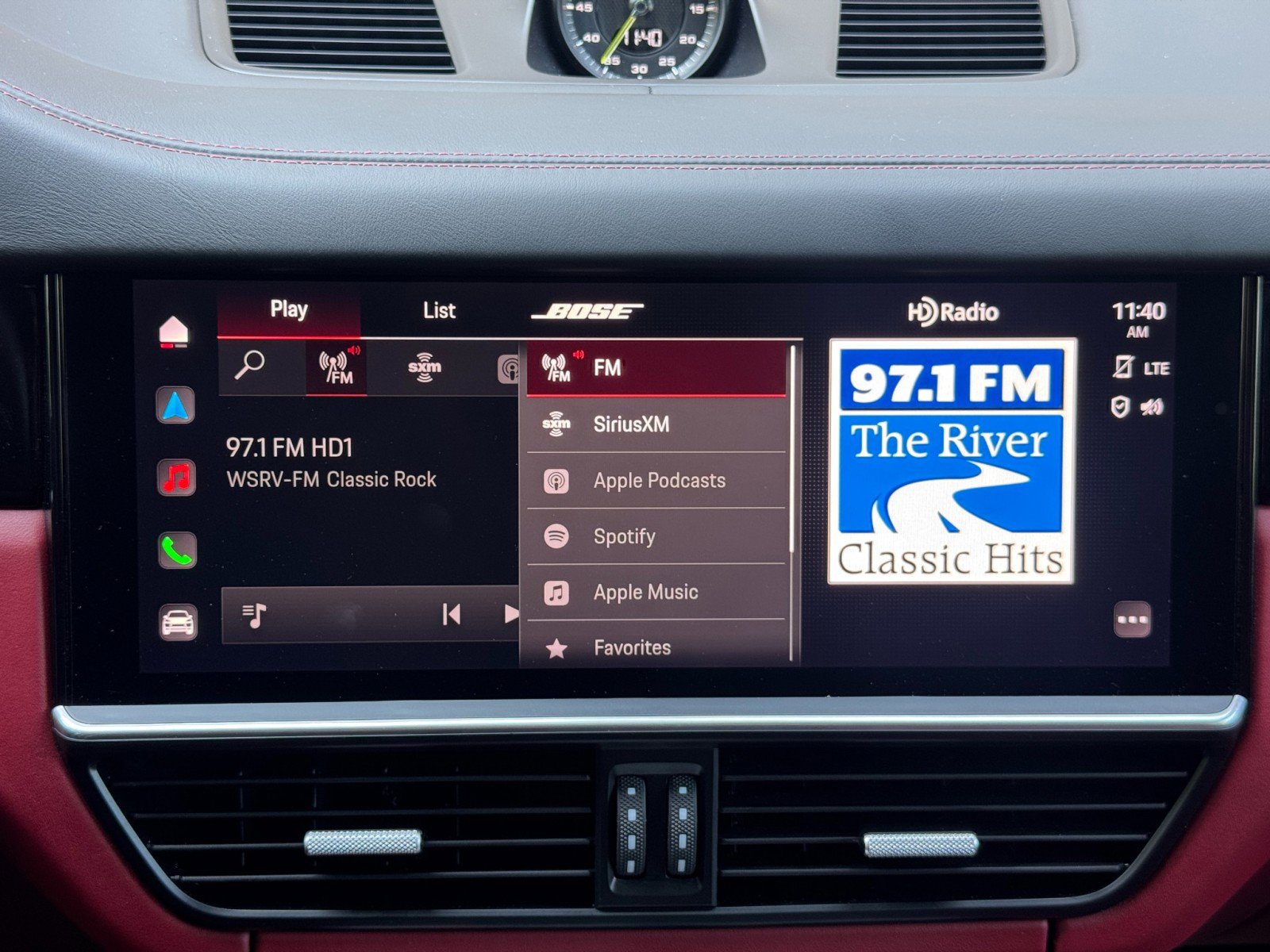 Used 2022 Porsche Cayenne Turbo S w/ Assistance Package image 27