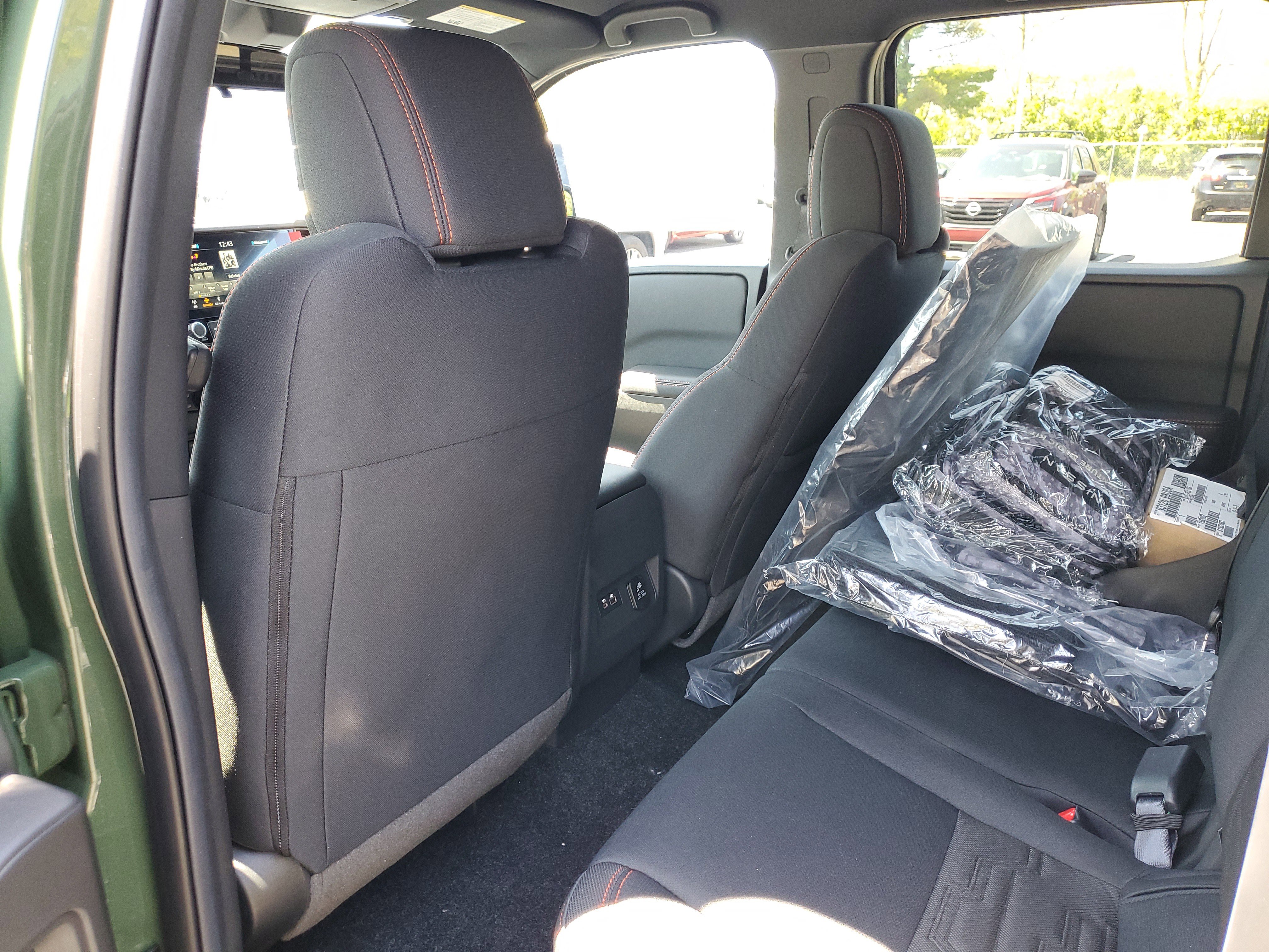 New 2026 Nissan Frontier PRO-4X w/ Pro-4x Convenience Package AWD/4WD image 30