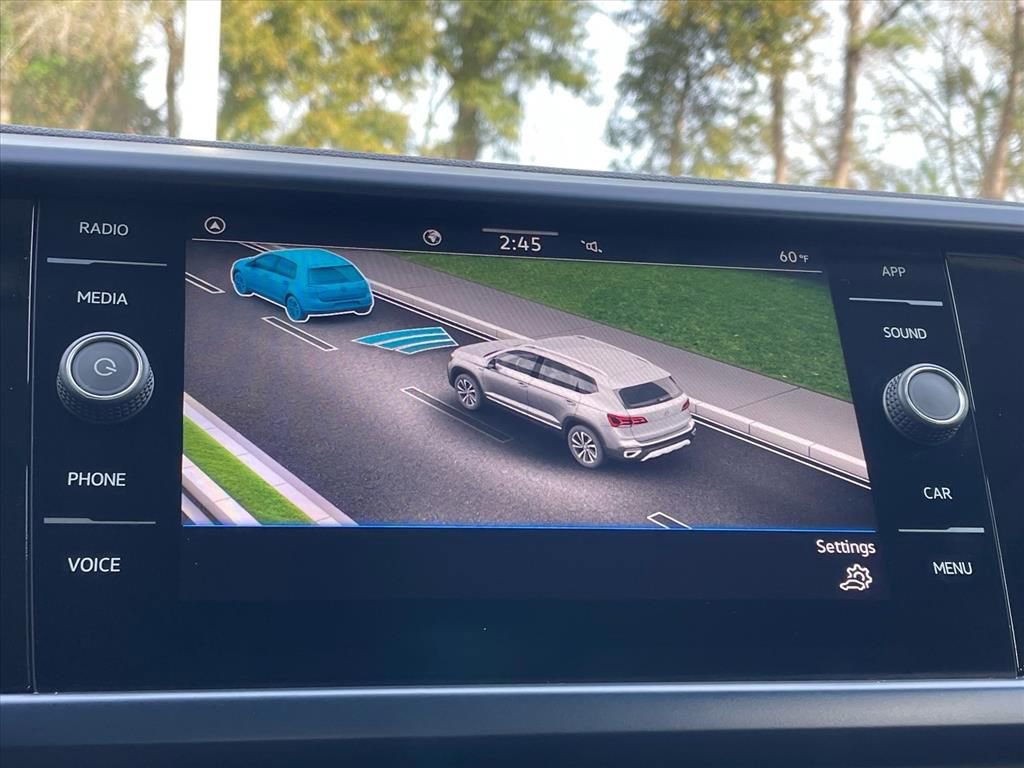 Used 2023 Volkswagen Taos SE image 10