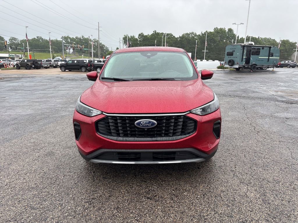 Used 2023 Ford Escape Active w/ Tech Pack #2 FWD image 2