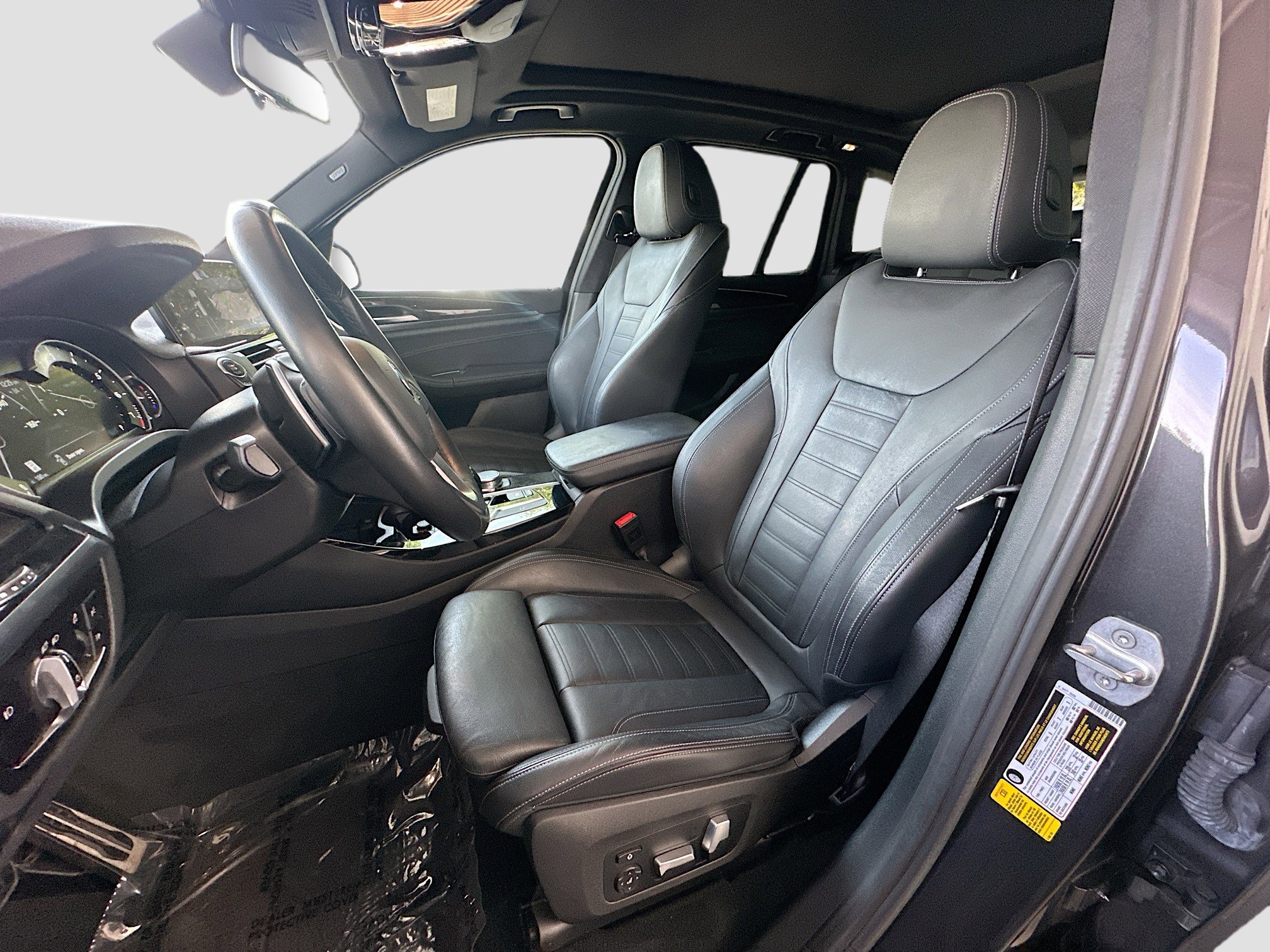 Used 2019 BMW X3 sDrive30i w/ M Sport Package 2 RWD image 22