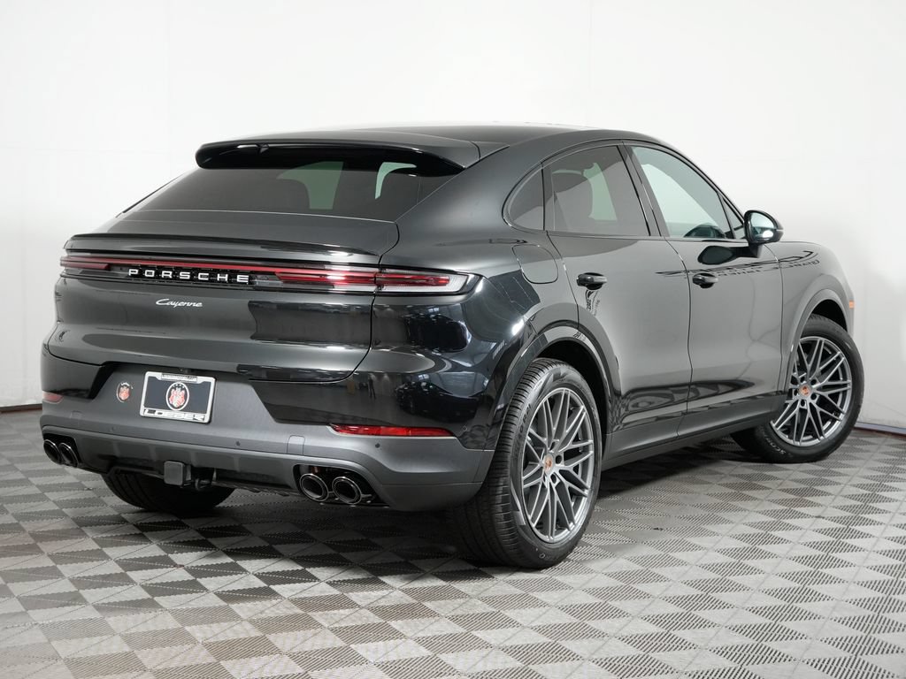 New 2026 Porsche Cayenne Coupe AWD/4WD image 7