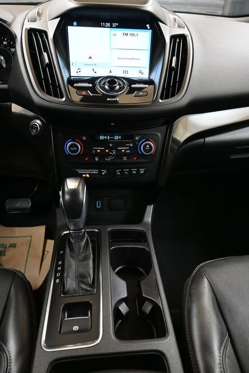 Used 2019 Ford Escape Titanium AWD/4WD image 29