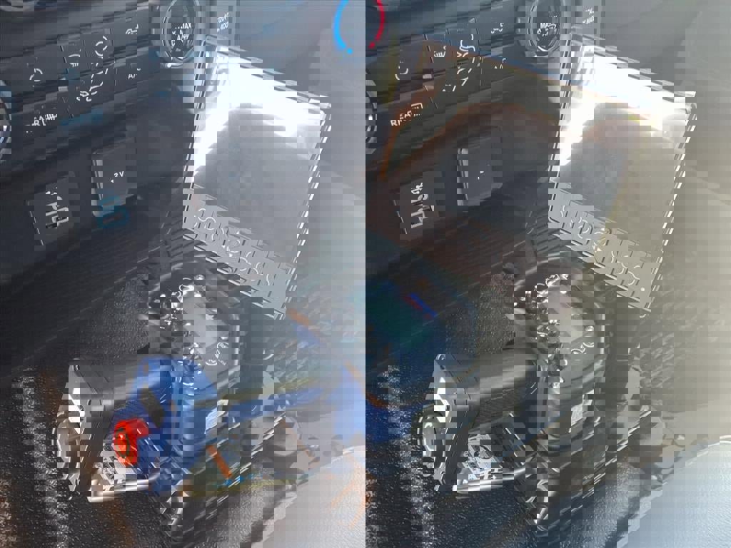 New 2026 Ford F550 4x4 Supercab Super Duty image 12