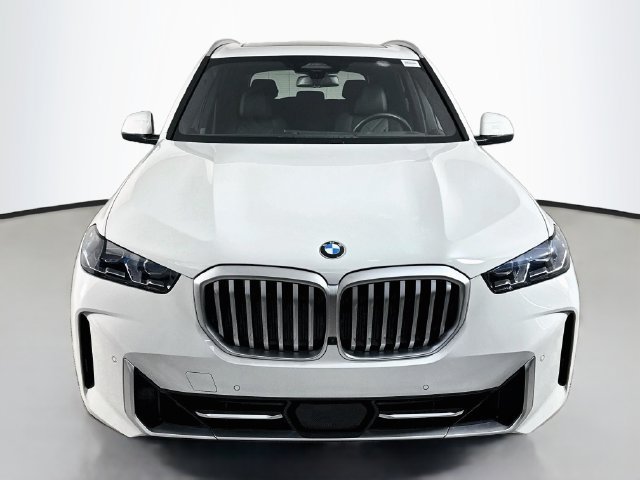 Used 2026 BMW X5 sDrive40i RWD image 2