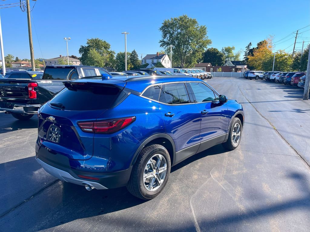 Certified 2023 Chevrolet Blazer LT w/ Convenience Package image 9