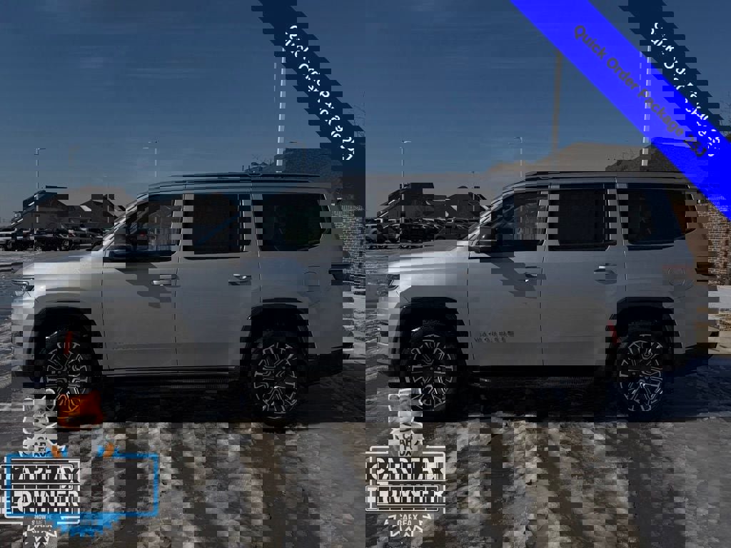 Used 2024 Jeep Wagoneer Series II image 9