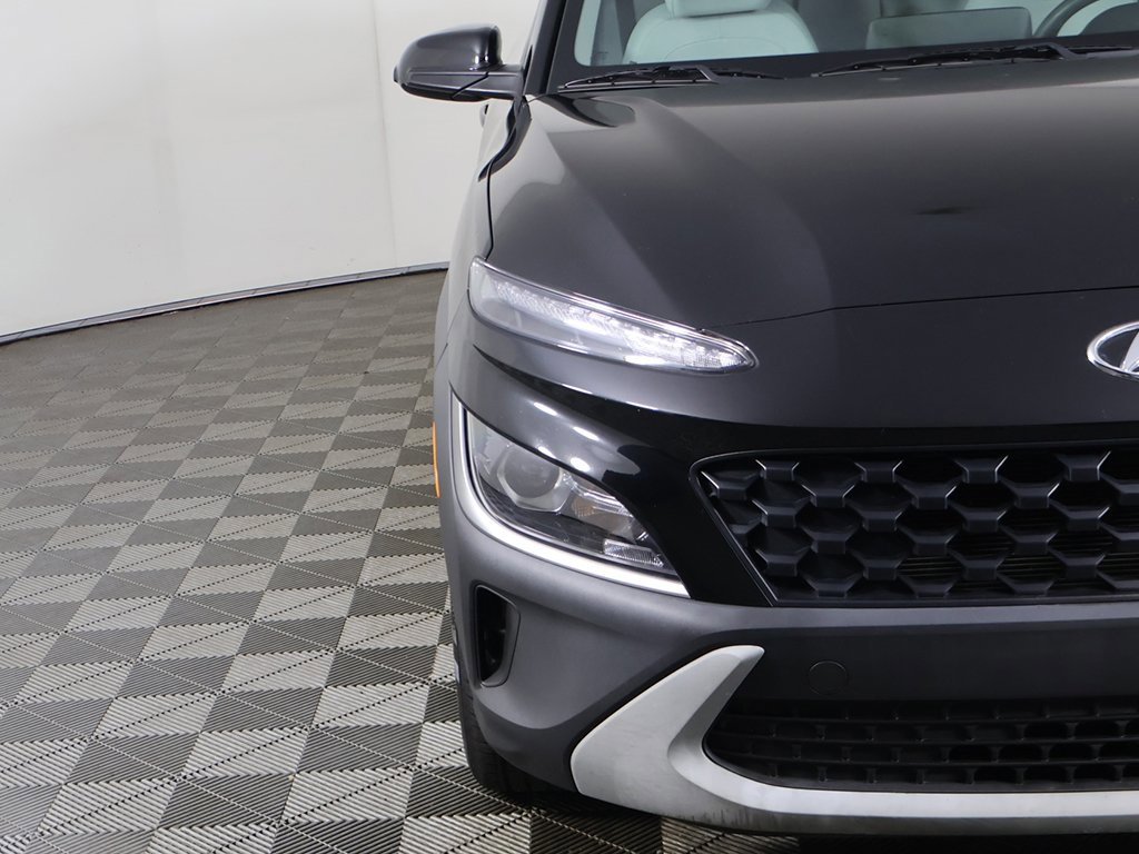 Used 2023 Hyundai Kona SEL w/ Cargo Package image 12