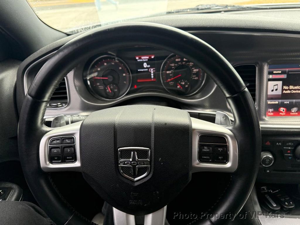 Used 2014 Dodge Charger SXT image 15