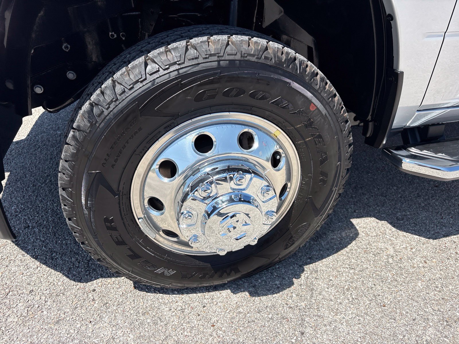 New 2026 RAM 3500 Lone Star AWD/4WD image 32