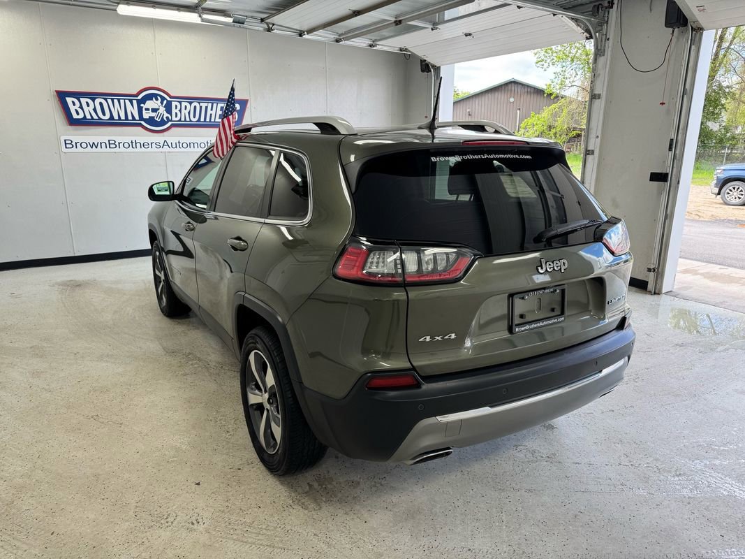 Used 2019 Jeep Cherokee Limited AWD/4WD image 4