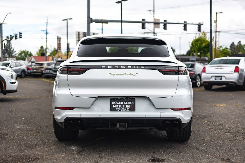 Used 2023 Porsche Cayenne Turbo S AWD/4WD image 11