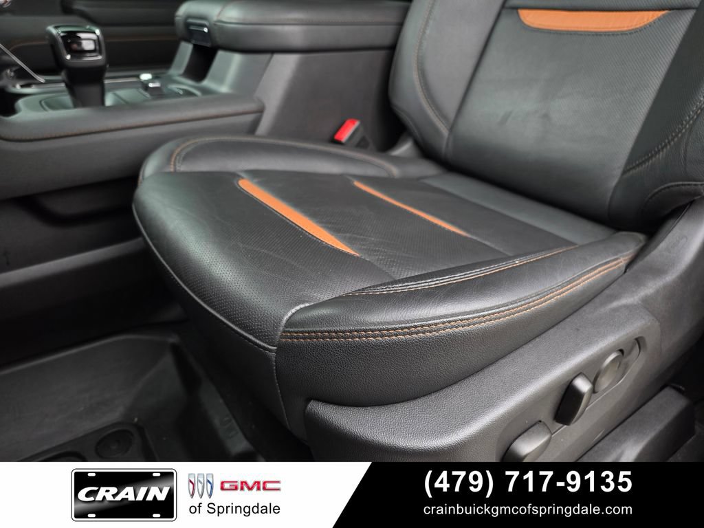 Used 2024 GMC Sierra 1500 AT4 w/ Technology Package AWD/4WD image 23