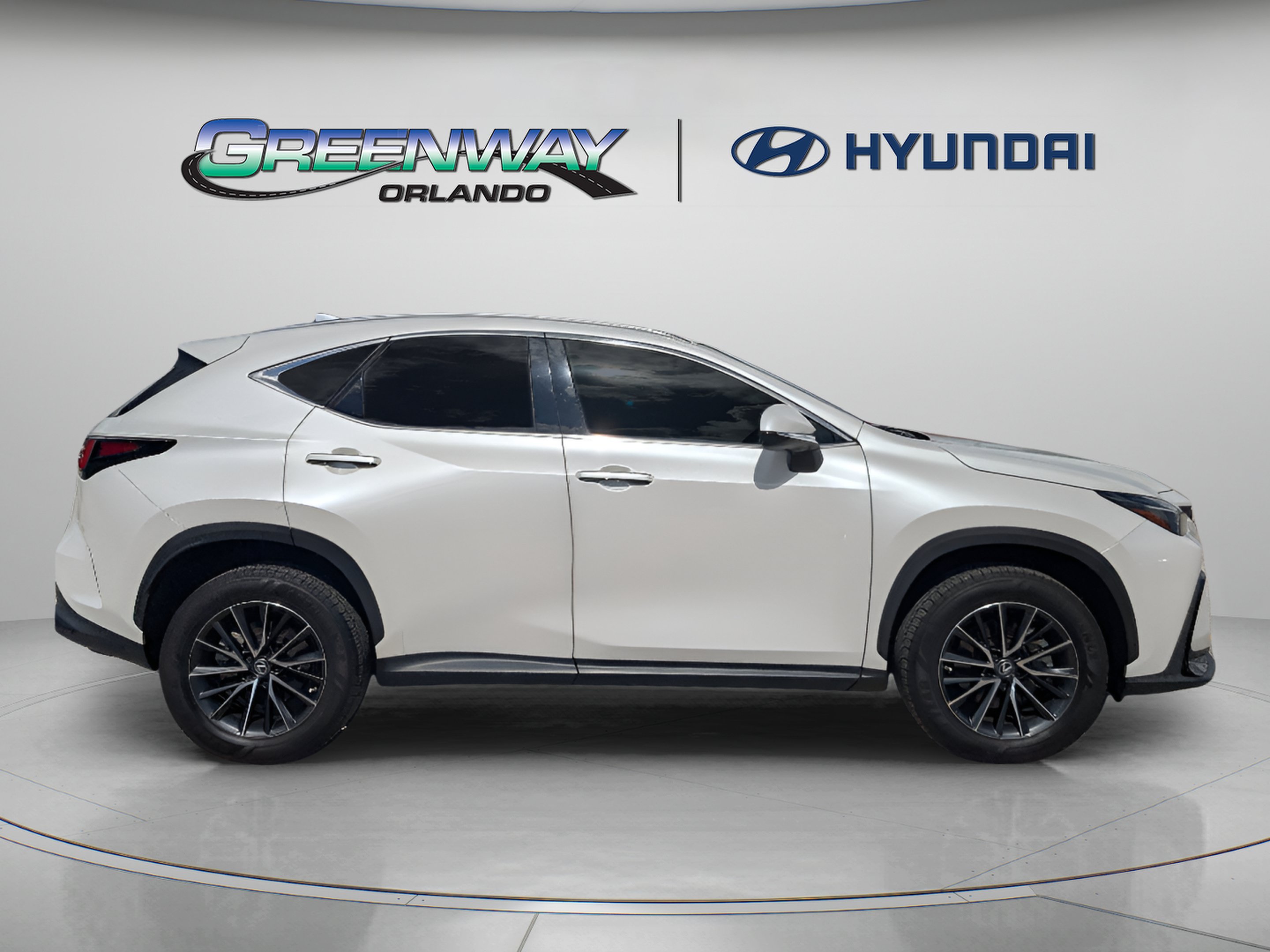 Used 2022 Lexus NX 350 AWD image 8