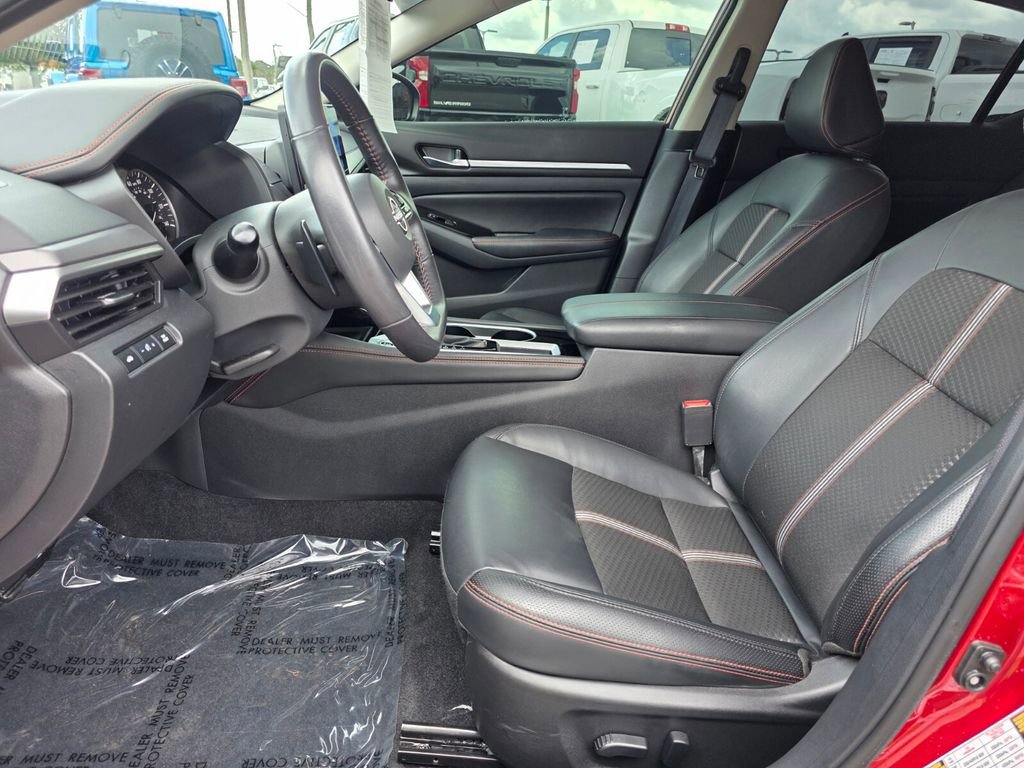 Used 2025 Nissan Altima 2.5 SR image 21