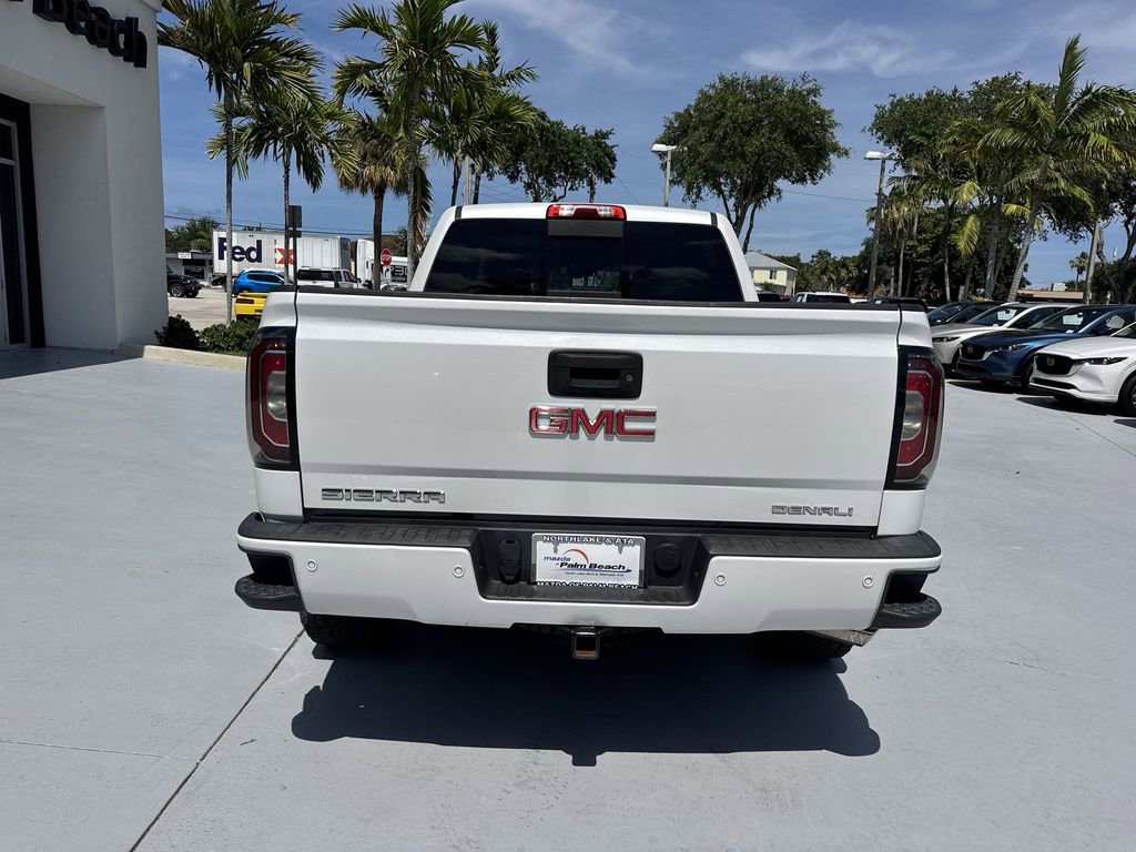 Used 2018 GMC Sierra 1500 Denali RWD image 3