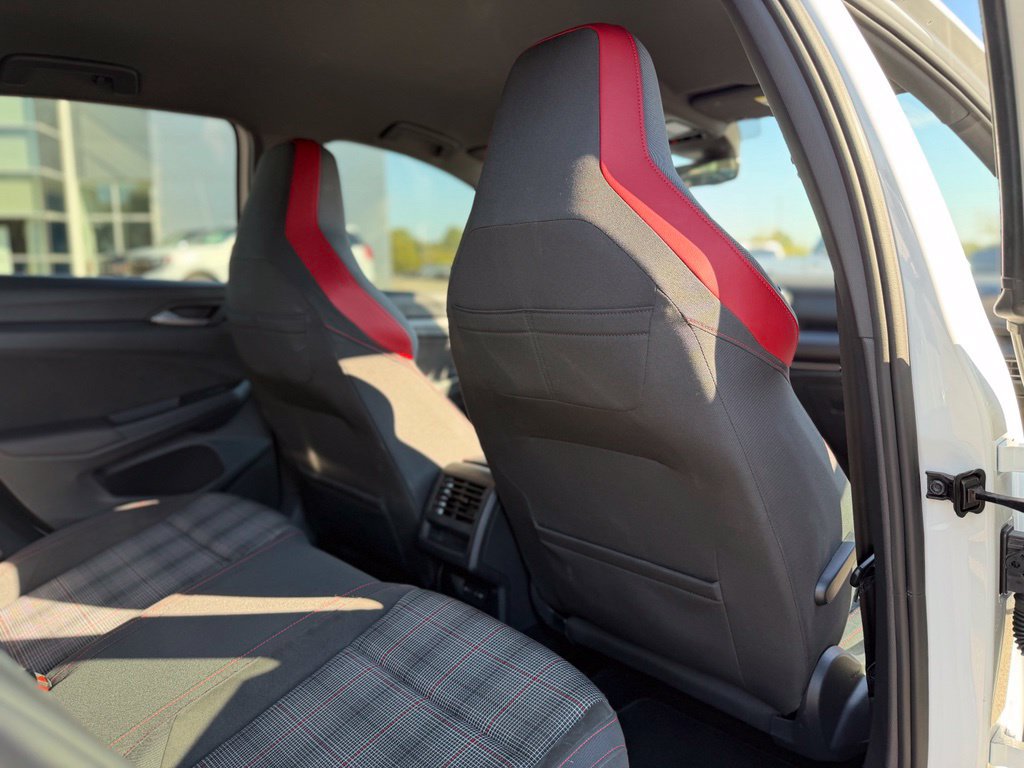 Used 2023 Volkswagen GTI 40th Anniversary Edition FWD image 11