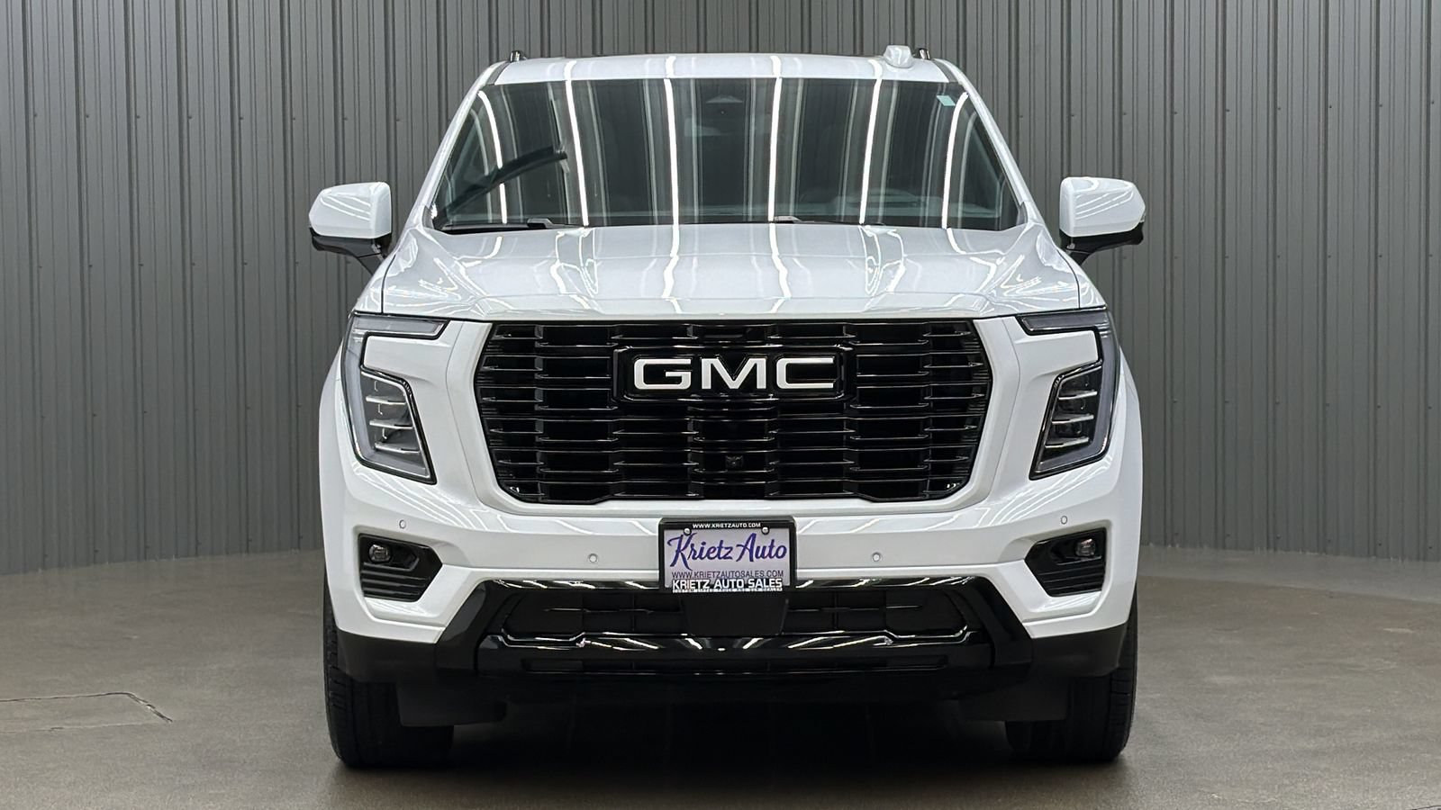 Used 2026 GMC Yukon Denali w/ Sun & Power Step Package AWD/4WD image 8