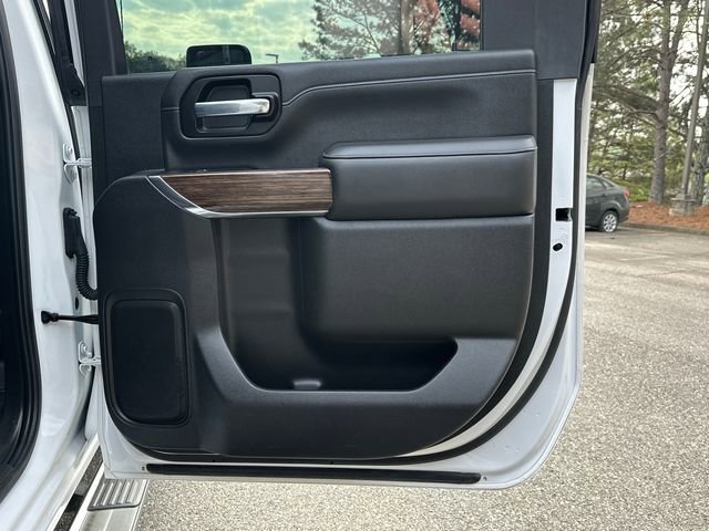 Used 2022 Chevrolet Silverado 2500 High Country w/ Technology Package image 16