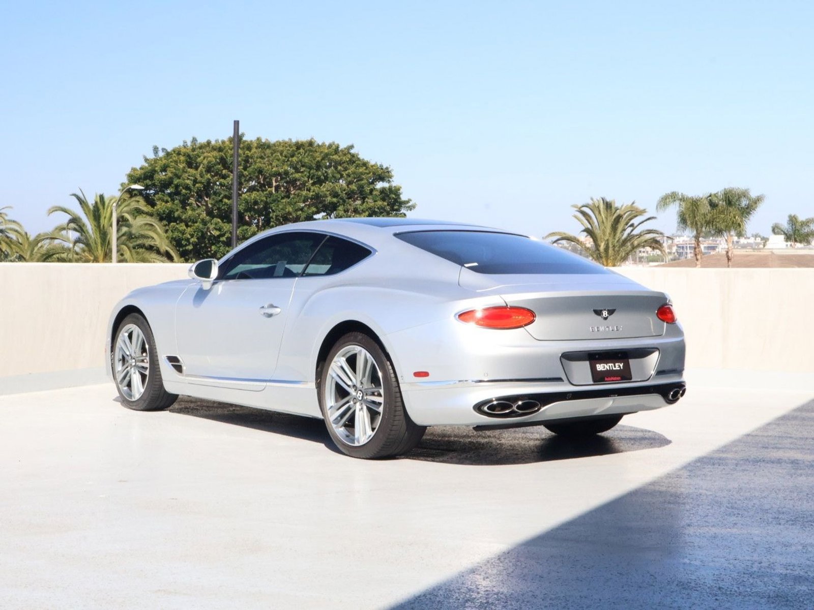 Certified 2023 Bentley Continental GT Mulliner AWD/4WD image 3
