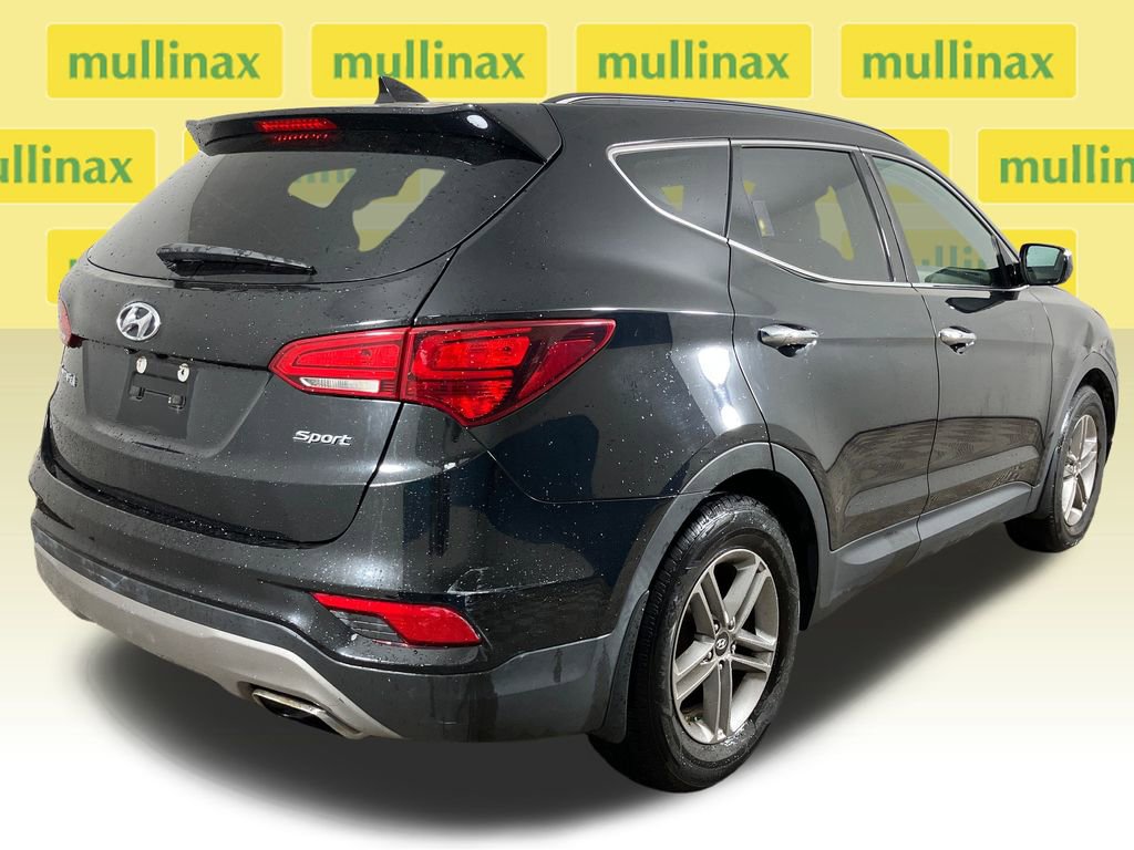 Used 2017 Hyundai Santa Fe Sport image 4