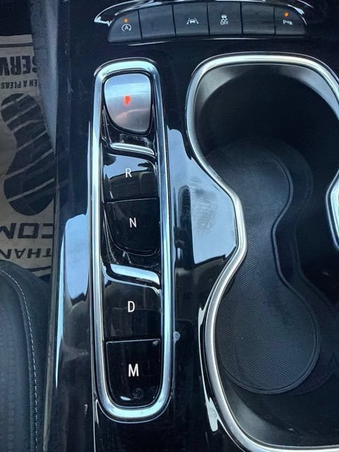 Certified 2022 Buick Envision Preferred FWD image 26