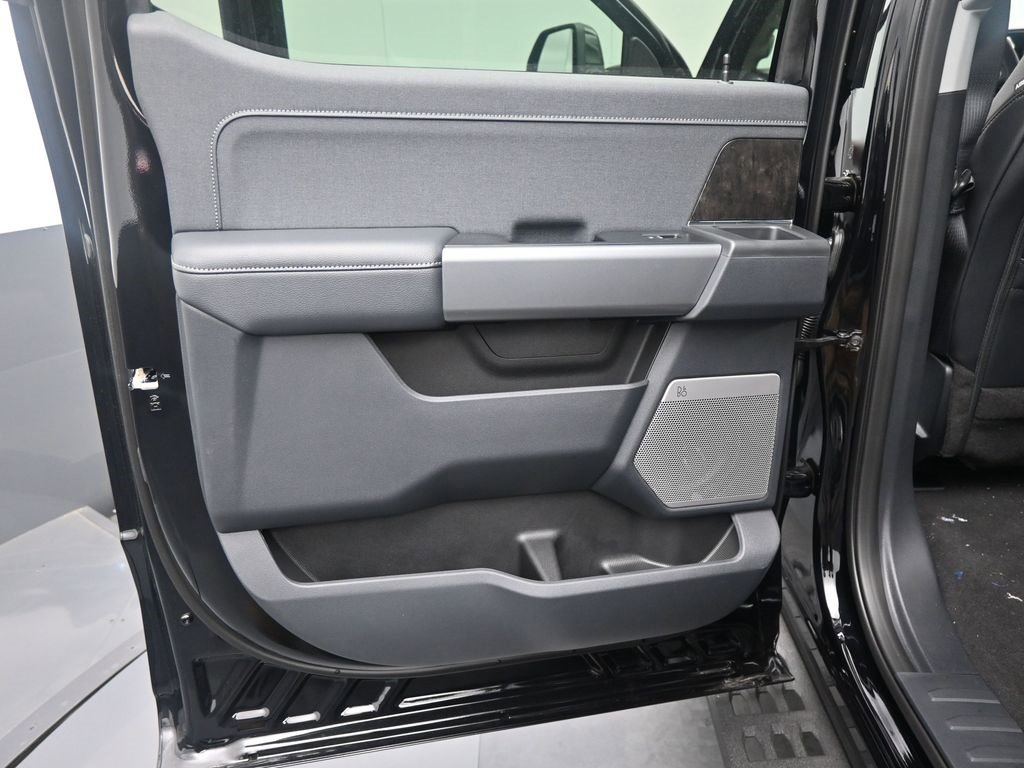 New 2026 Ford F250 Lariat w/ Tremor Off-Road Package image 19