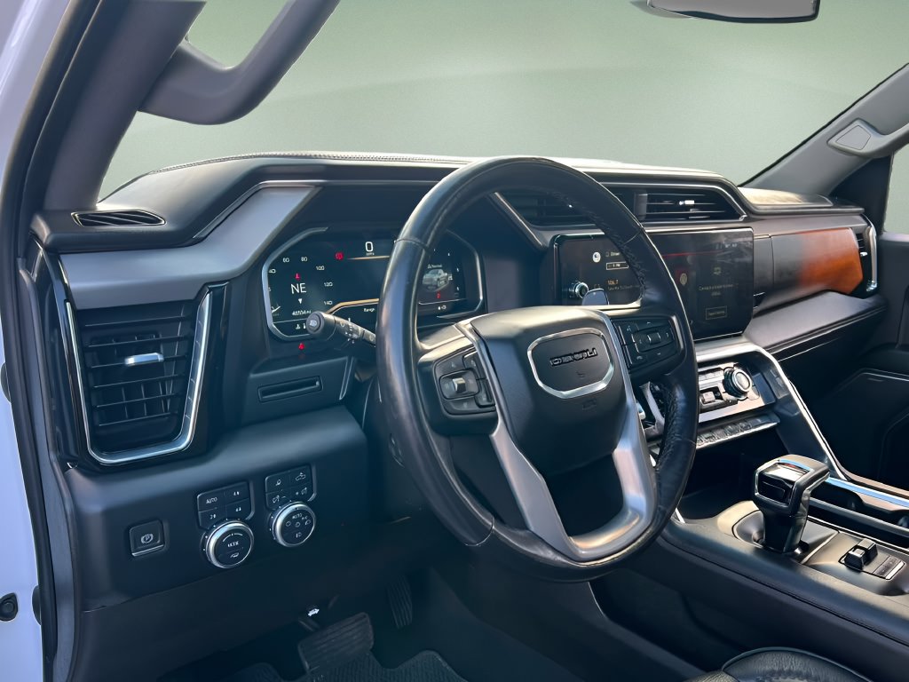 Used 2022 GMC Sierra 1500 Denali AWD/4WD image 11