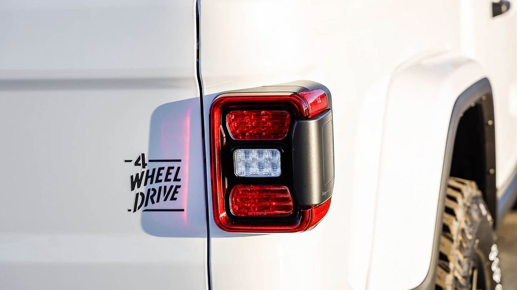 New 2026 Jeep Gladiator Willys image 9