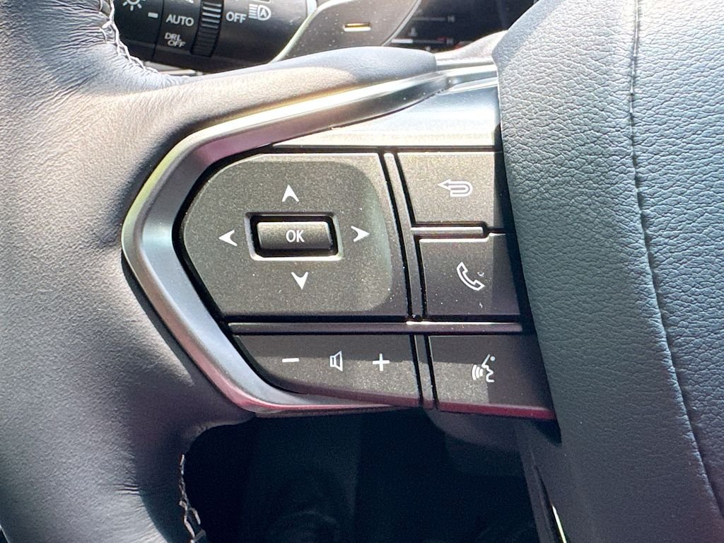 New 2026 Lexus LX 700h Luxury AWD/4WD image 21