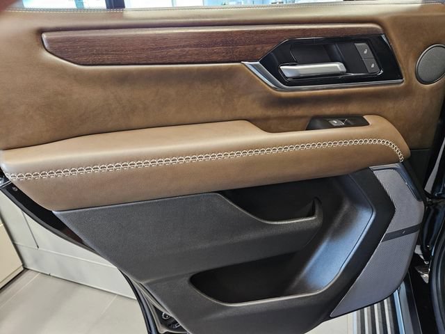 New 2026 GMC Yukon Denali Ultimate AWD/4WD image 19