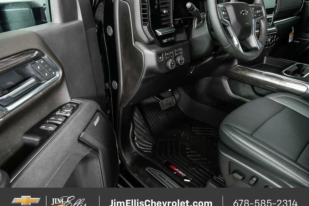 New 2026 Chevrolet Silverado 2500 LTZ image 8