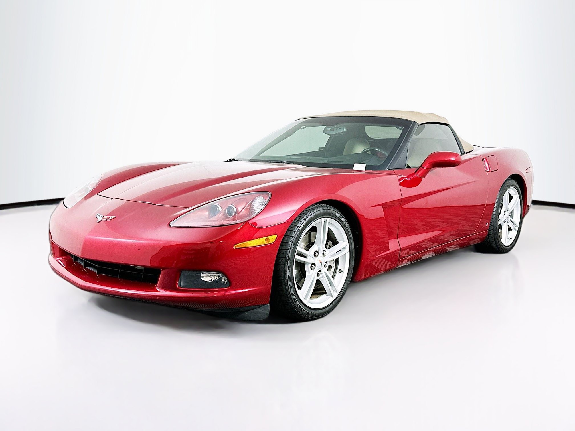 Used 2008 Chevrolet Corvette Convertible w/ Preferred Equipment Group RWD image 3