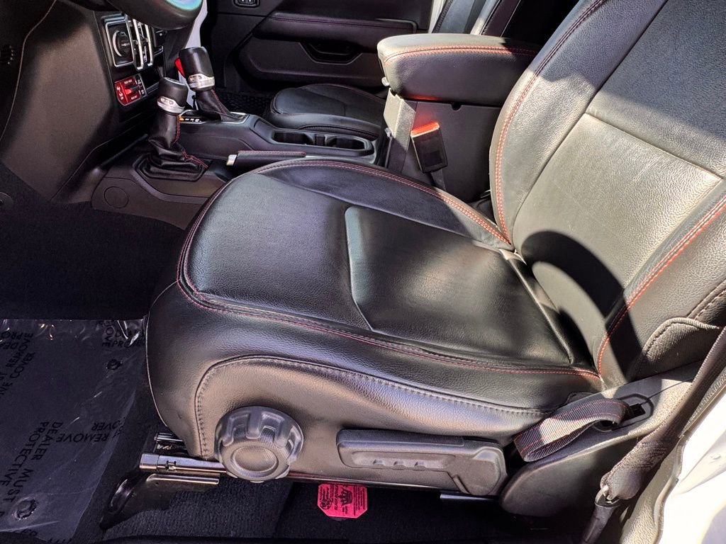 Used 2022 Jeep Wrangler Unlimited Rubicon image 35