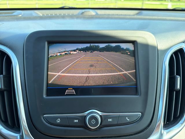 Used 2021 Chevrolet Equinox LS FWD image 19