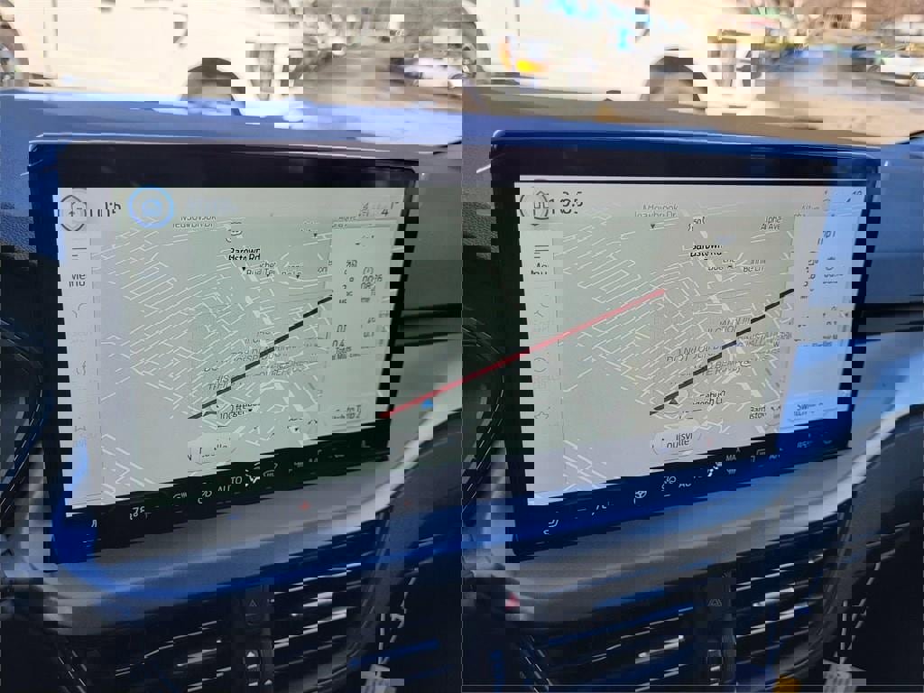 New 2024 Ford Escape SE image 40