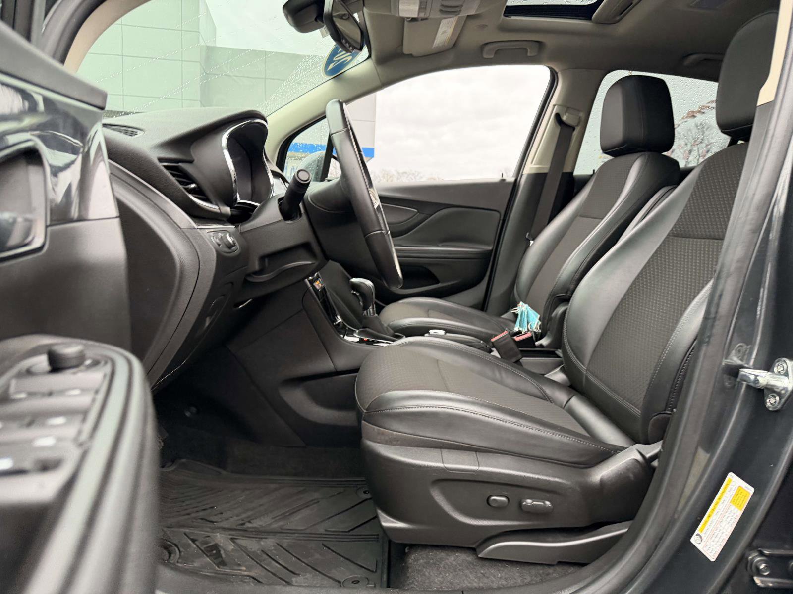 Used 2018 Buick Encore Preferred w/ Experience Buick Package image 10