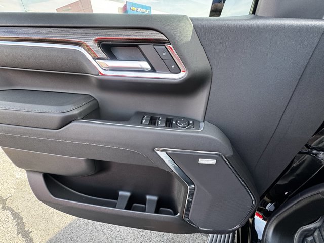 Used 2026 Chevrolet Silverado 1500 LT Trail Boss w/ LT Trail Boss Premium Package image 12