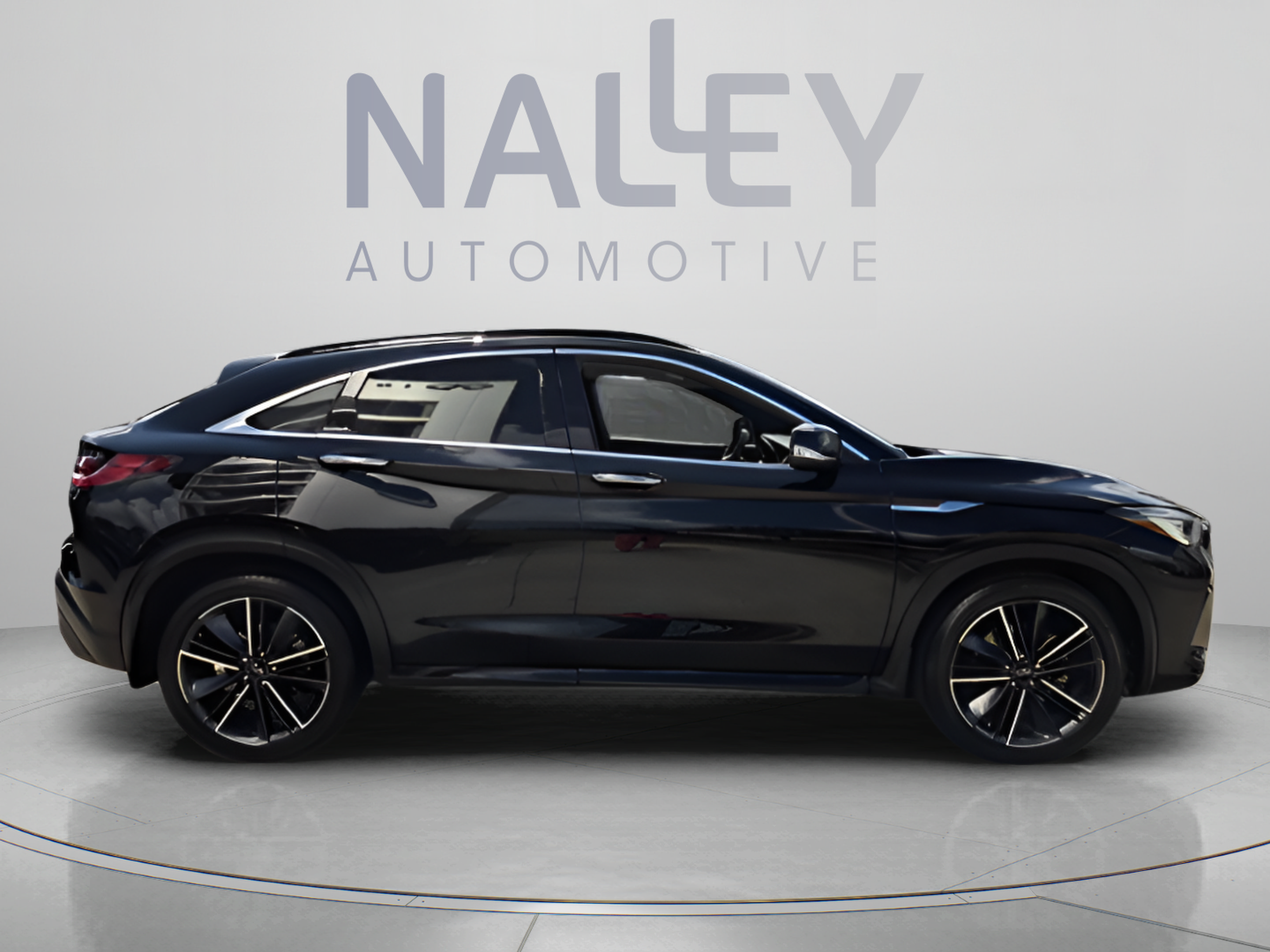 Certified 2023 INFINITI QX55 Luxe w/ Cargo Package AWD/4WD image 6