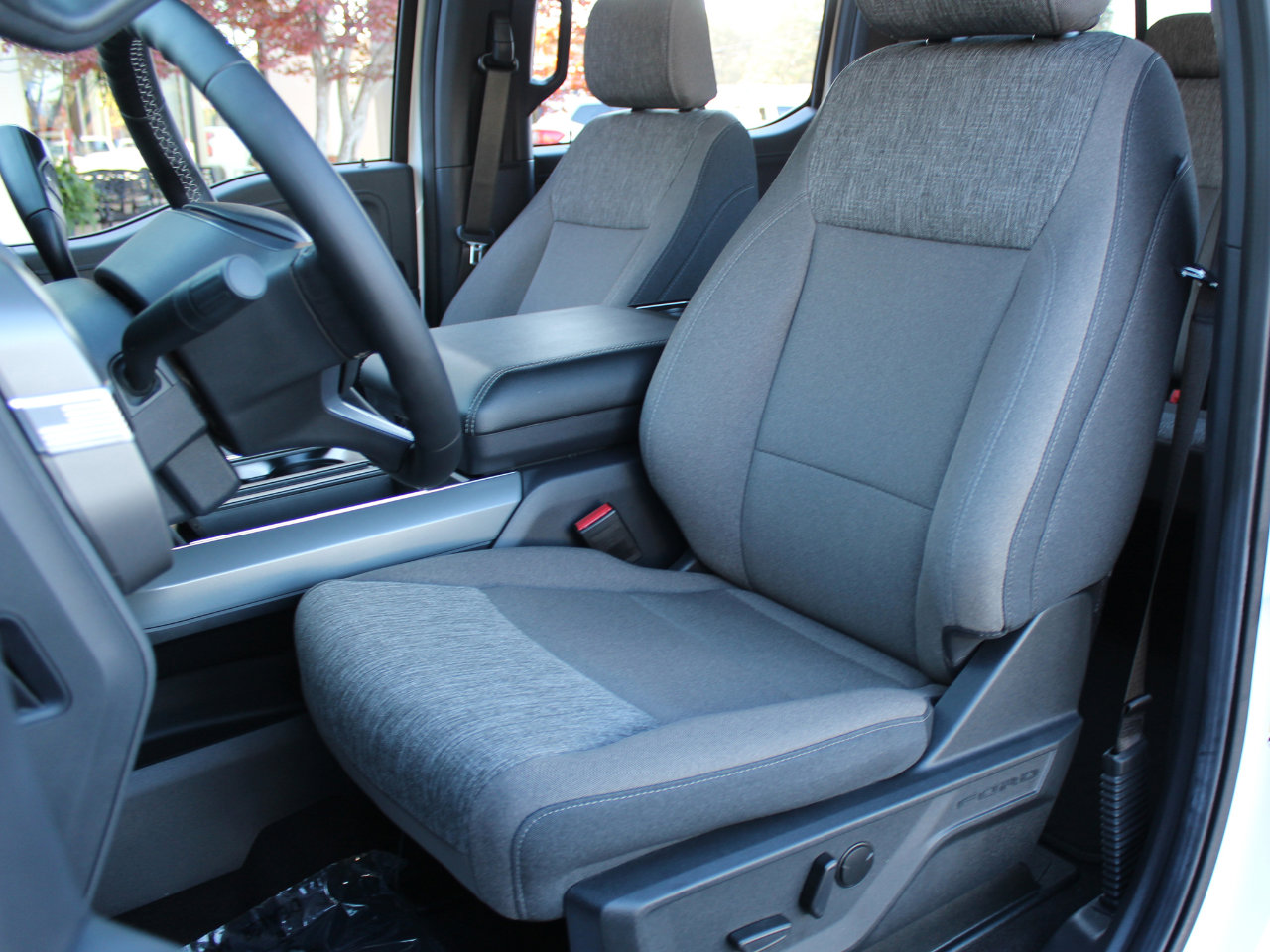 Used 2024 Ford F150 XLT w/ Equipment Group 302A MID image 18