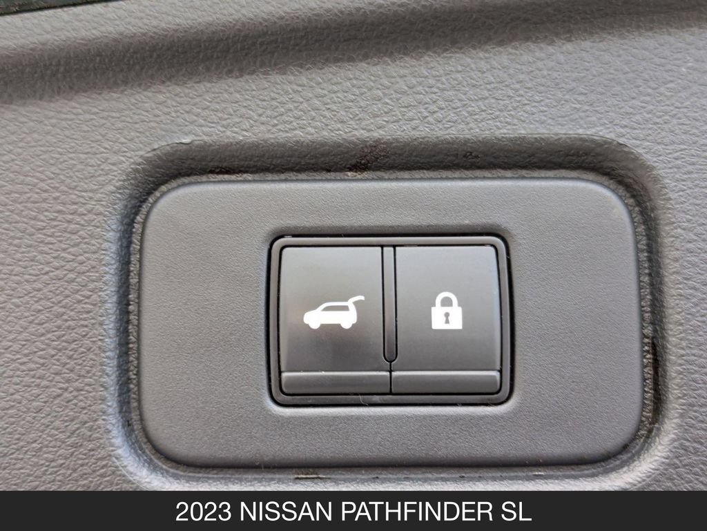 Used 2023 Nissan Pathfinder SL w/ SL Premium Package FWD image 25