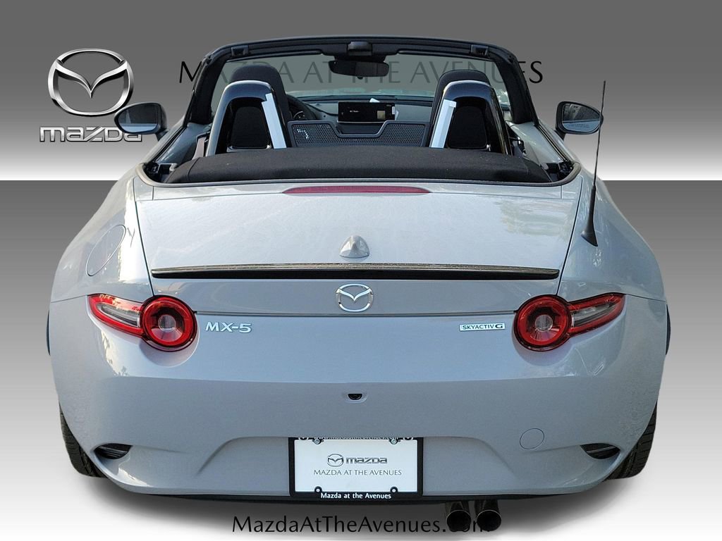 New 2026 MAZDA MX-5 Miata Club w/ Interior Package RWD image 10