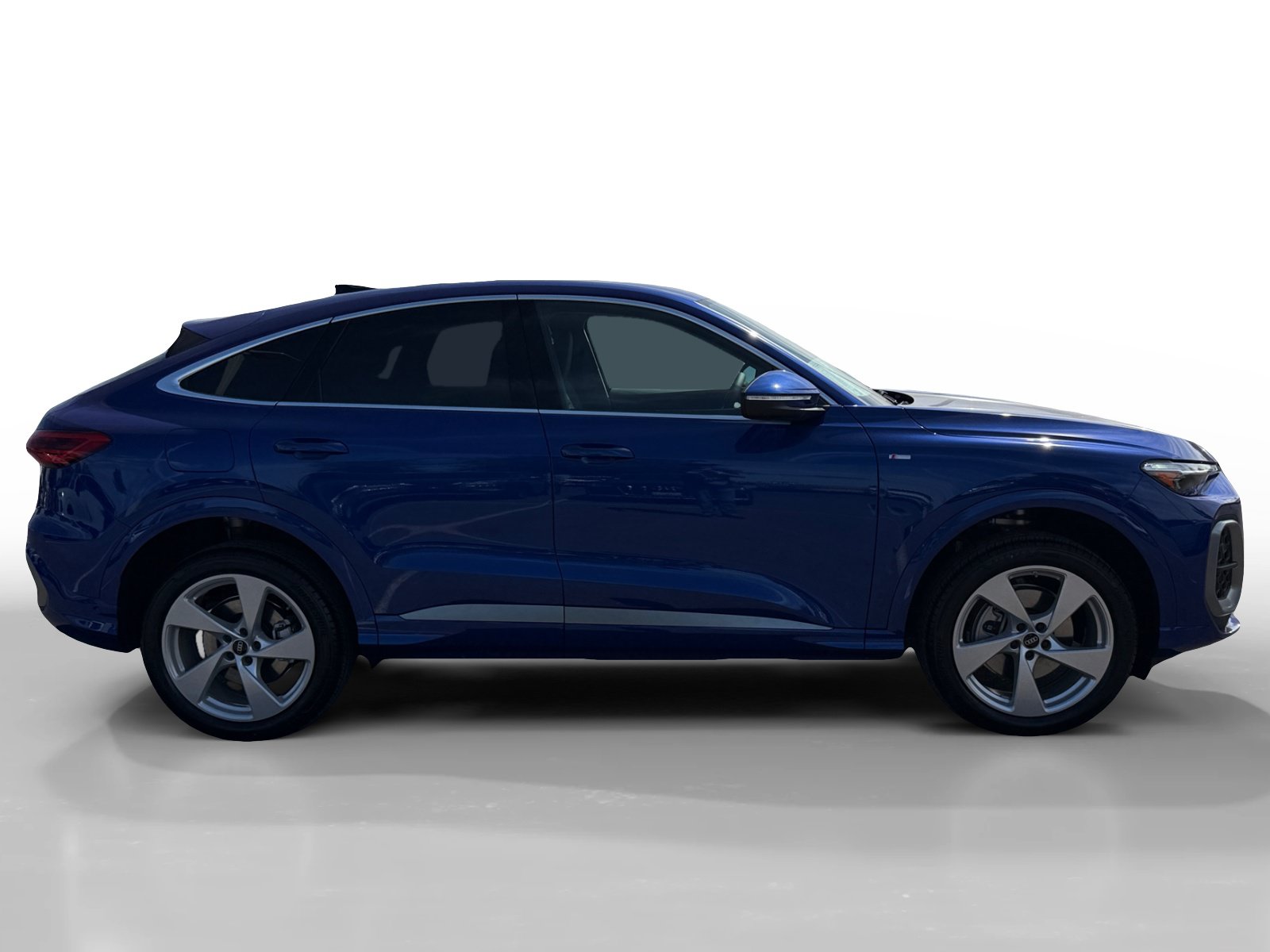 New 2026 Audi Q5 Premium Plus AWD/4WD image 6