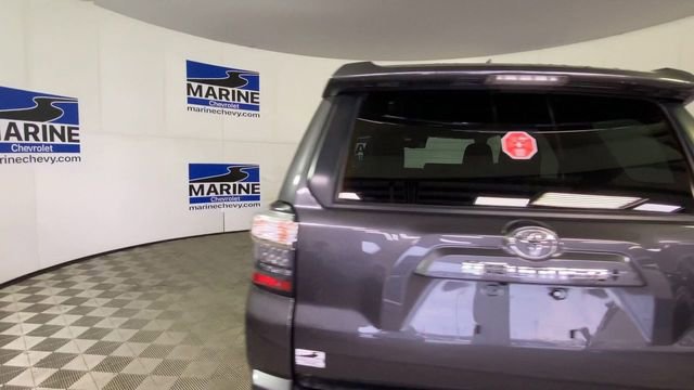 Used 2022 Toyota 4Runner SR5 Premium w/ Moonroof Package image 9