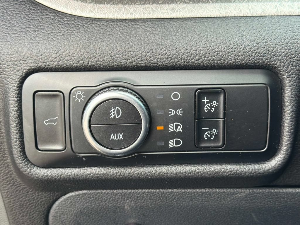 Used 2024 Ford Explorer Timberline w/ Timberline Technology Package AWD/4WD image 35