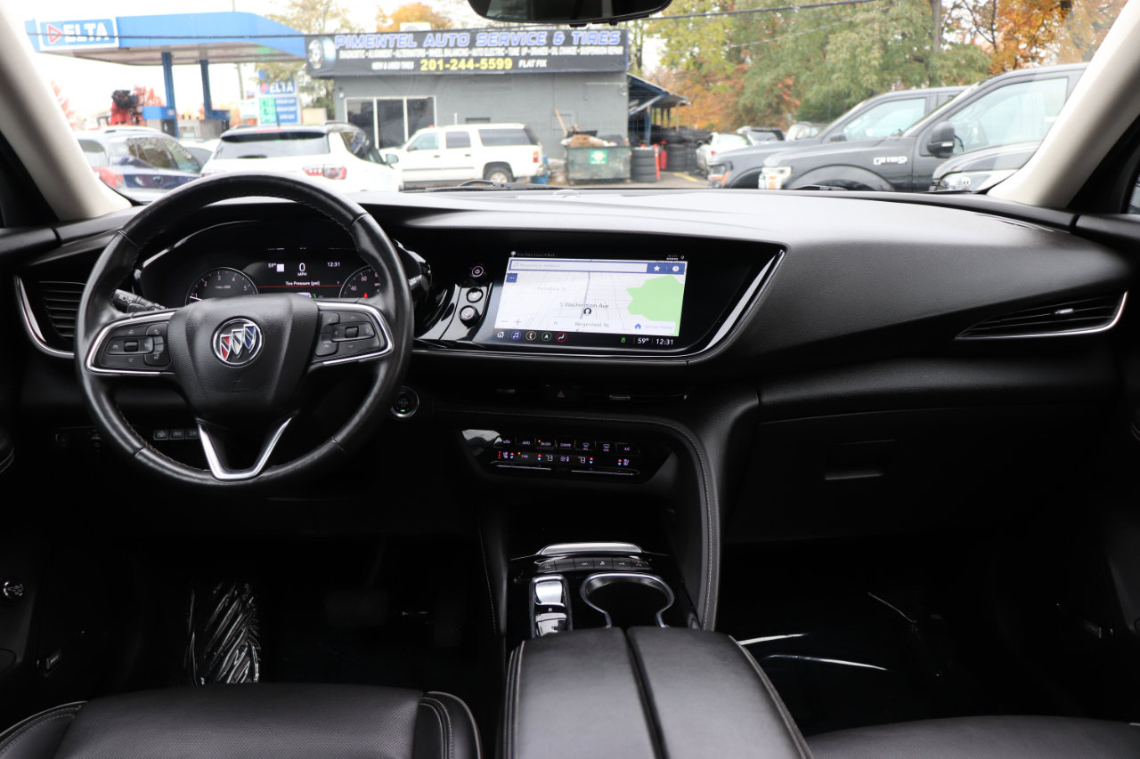 Used 2022 Buick Envision Avenir w/ Technology Package II image 16